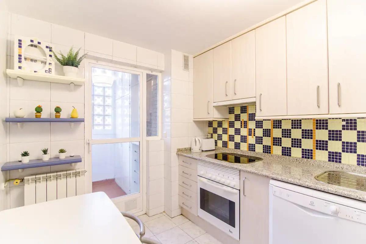 Bright Flat Parking/wanda Metropolitano/airport * Madri